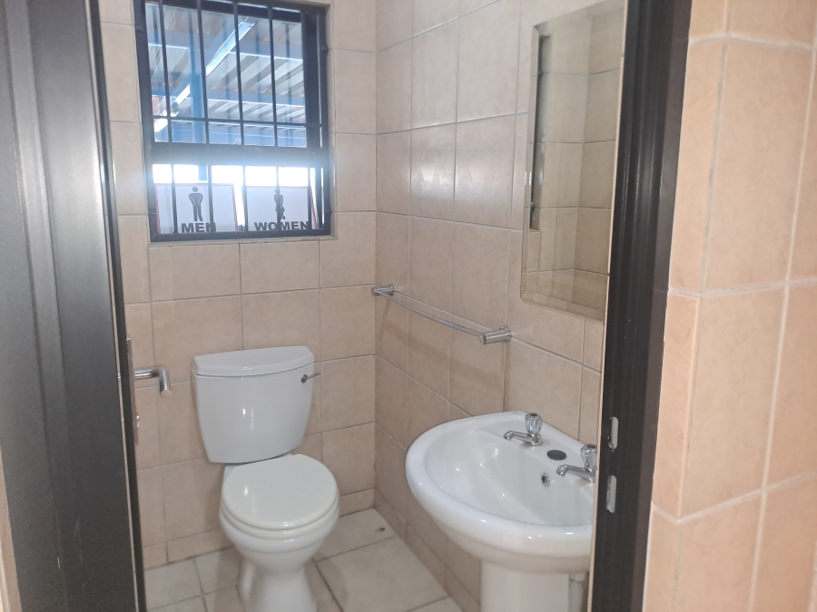 Commercial Property for Sale in Oos Einde North West